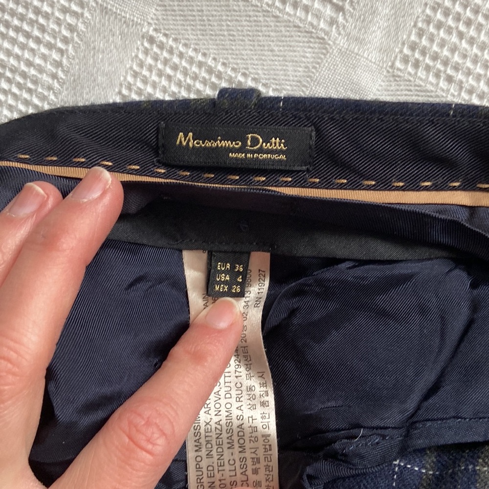 Massimo duti pants - Size 4- make an offer by 7/25/26!!! - Picture 3 of 6